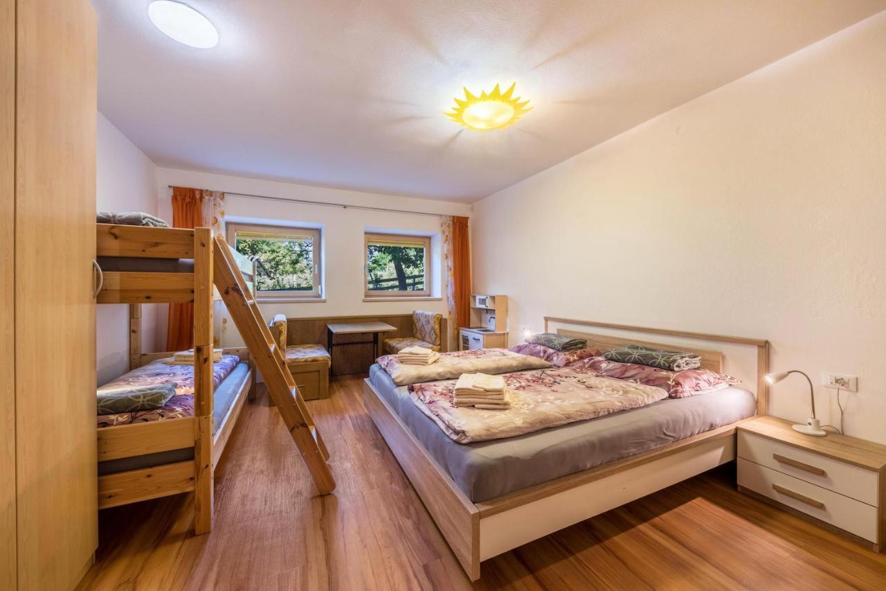 Ferienwohnung Lafreid Algund Luaran gambar